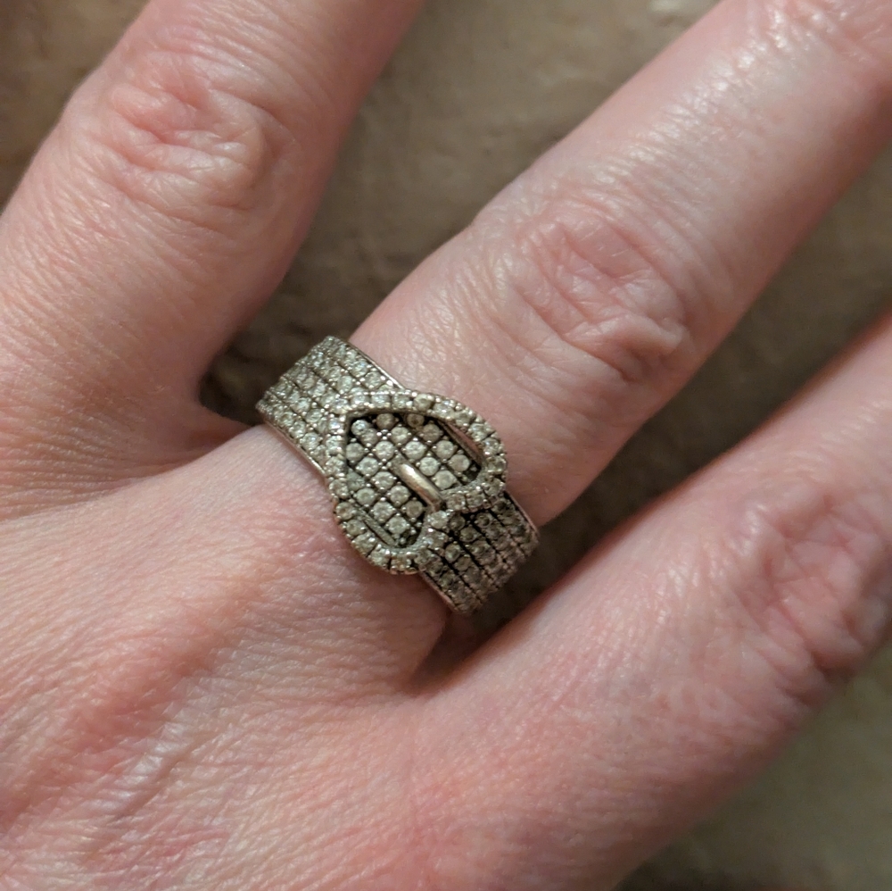 Elegant Sterling Silver CZ Heart Buckle Ring Sz 7.75